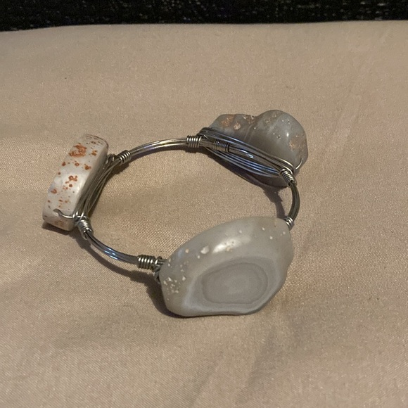 Wire and Stone Bracelet Beautiful! Unique! - Picture 3 of 4